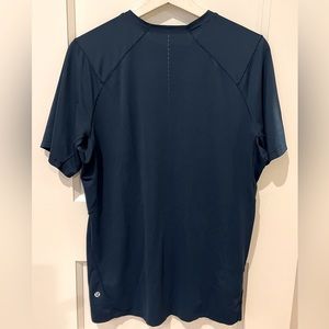 Lululemon Men’s Running short sleeve shirt